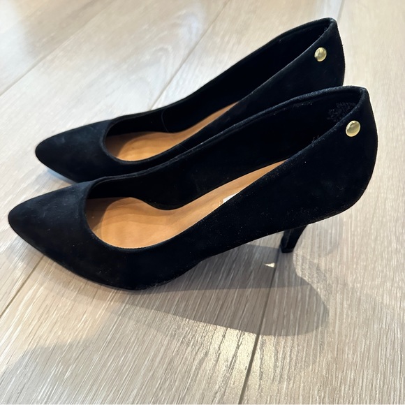Steve Madden Black Pumps Size 7 - Picture 3 of 3